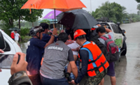 Filipinos who braved floods, disasters hailed as modern-day heroes