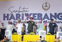 Sultan Nazrin honours 11 heroes at Perak National Day celebration