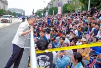 Fine weather as M’sians nationwide attend event together