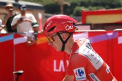 Cycling-Pogacar undergoes clavicular surgery after Vuelta crash
