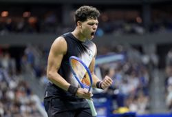 Tennis-Shelton advances at US Open after shaky start against Griekspoor