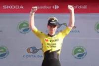 Cycling-Tronchon claims surprise Vuelta stage 10 victory in chaotic sprint