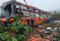 Driver detained after Gia Lai bus crash that killed four