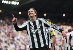 Soccer-Juventus sign forward Woltemade on loan from Newcastle