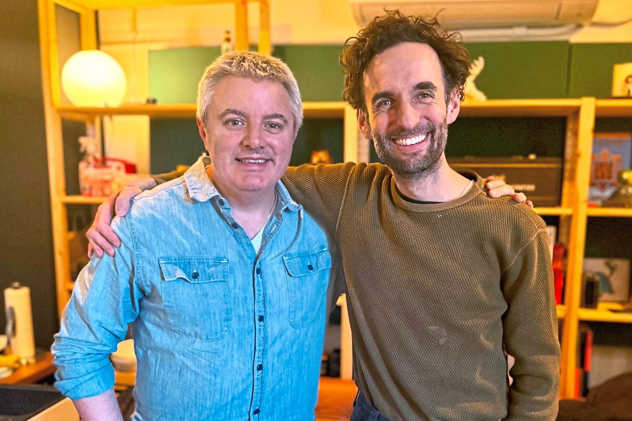 Smith (left) with Grammy-nominated guitarist Lage during a session recording for Smith’s album, 'The Art Of Letting Go'.
