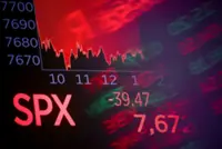 Wells Fargo, JPMorgan turn cautious on US stocks