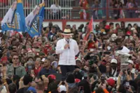 Lula adopts cautious Brazil election campaign, sources say
