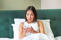 Tips to reduce health anxiety triggered by social media