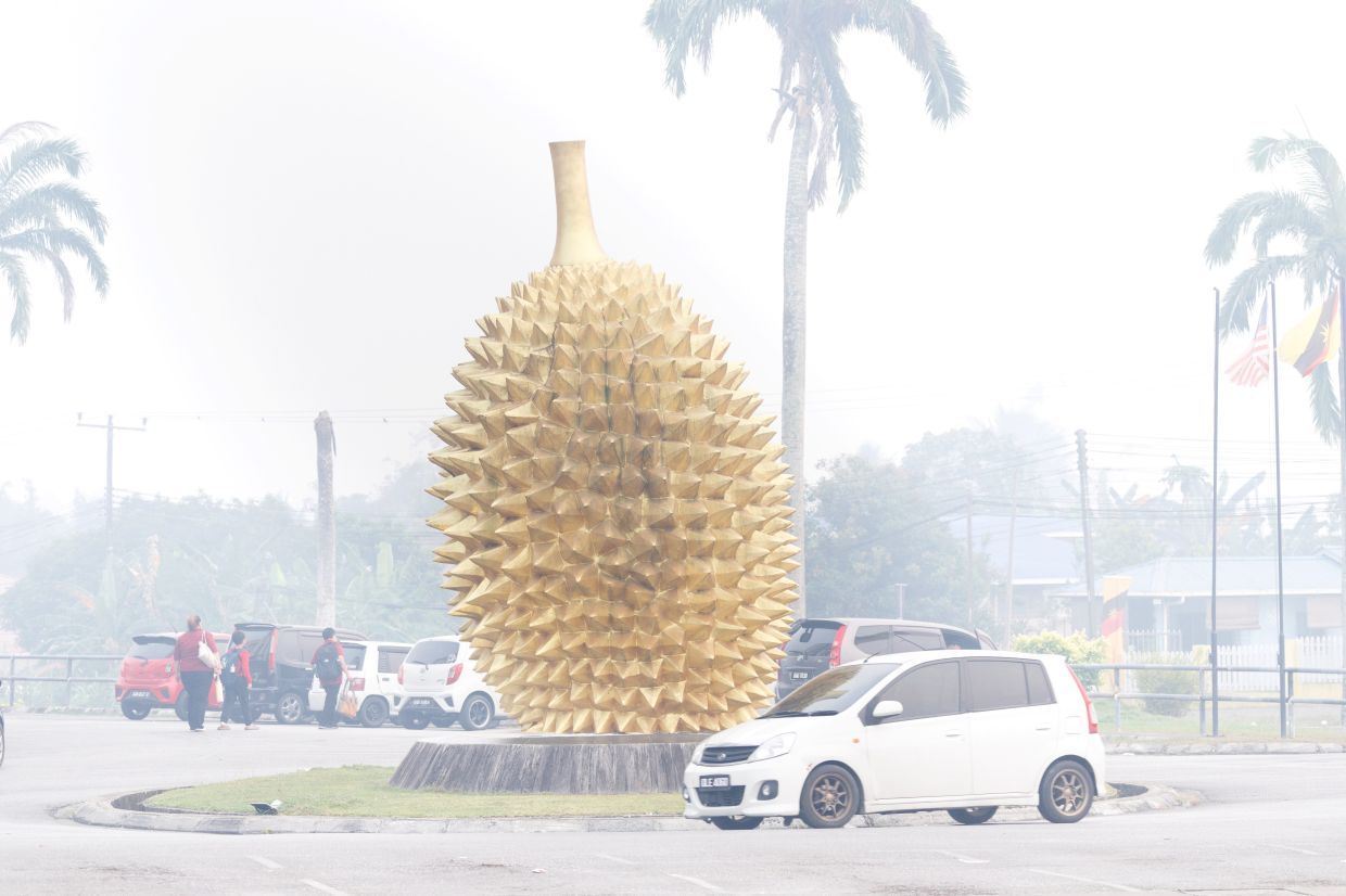 Haze: Serian hits hazardous API reading of 518, exceeding ‘emergency’ ...
