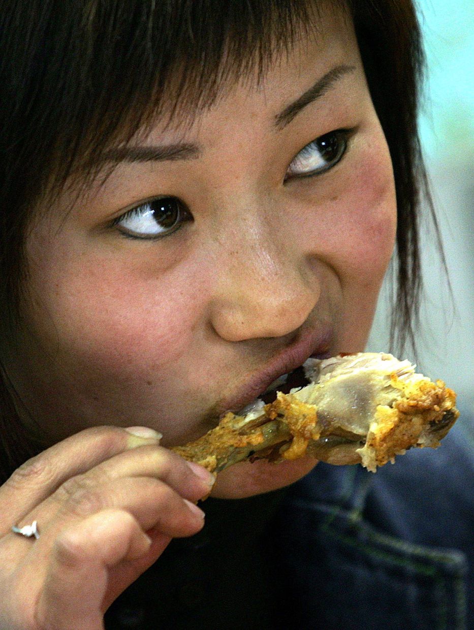 Eating fried and high-fat foods causes sleepiness because heavy, greasy meals take more time and energy for your body to digest. — AFP