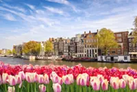 Experience winter magic, discover spring beauty