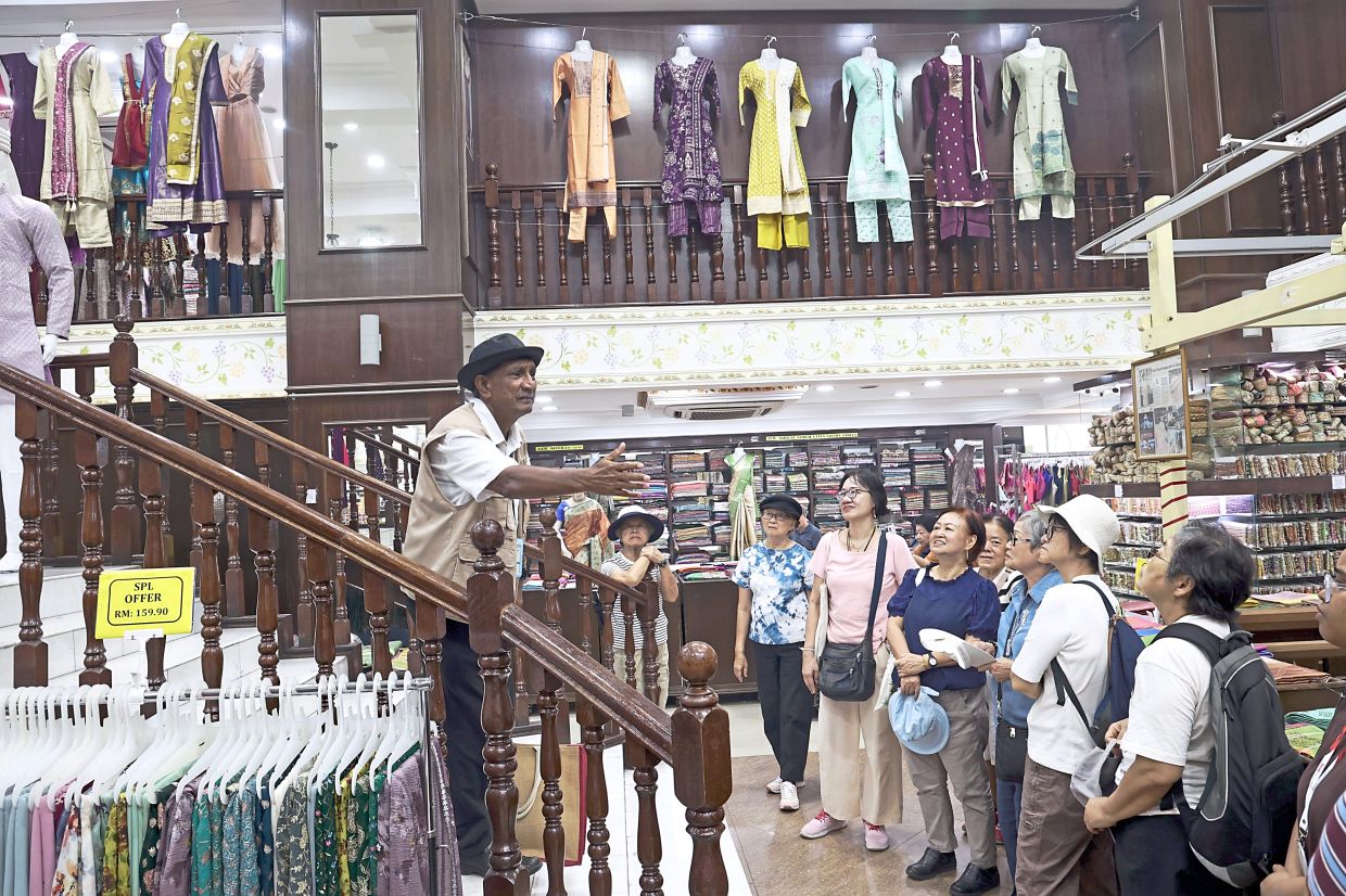 Royal Klang Town Heritage Walk in session.
