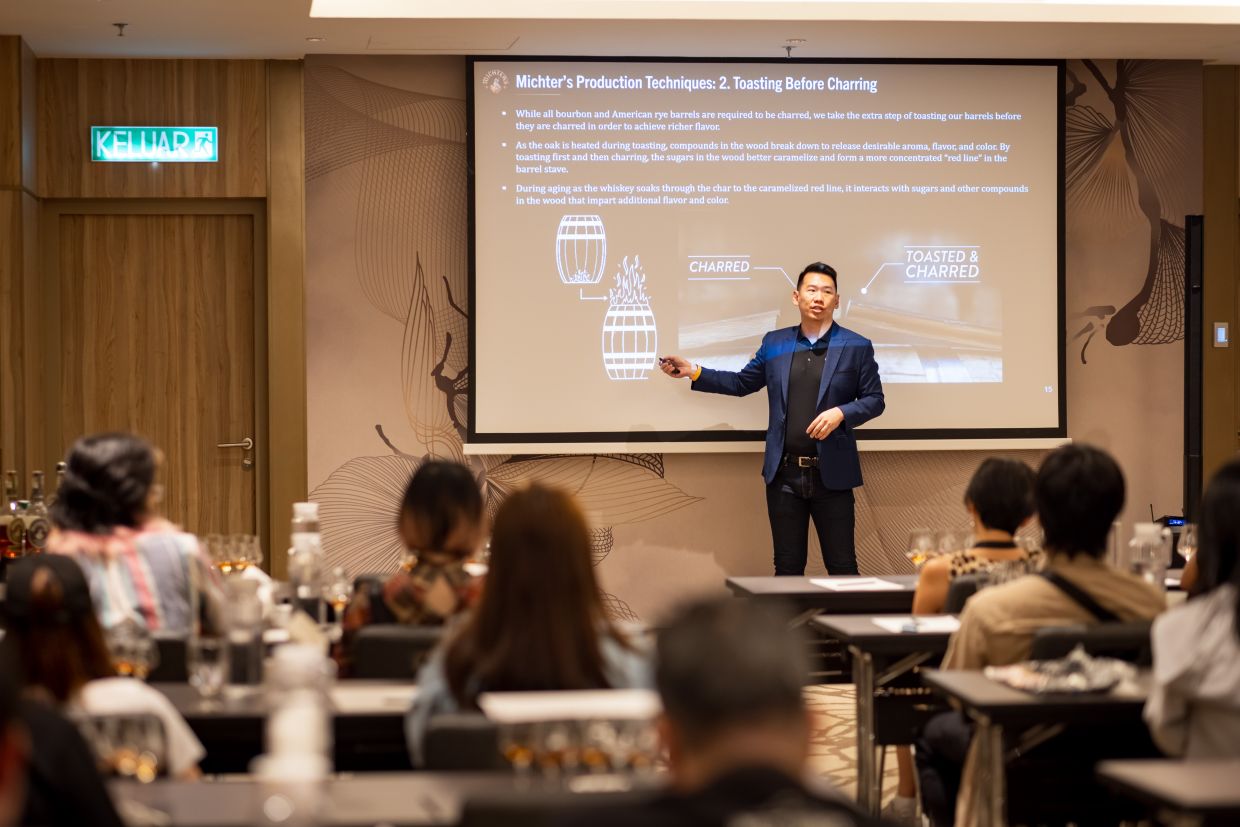 Kongsi (To Share), focuses on connections & conversations within the bar industry.