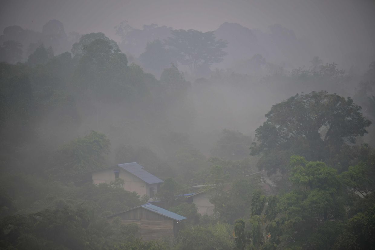 Haze from the forest and land fires in Putussibau, West Kalimantan, on Saturday, September 5, 2026. -- Photo by BAY ISMOYO / AFP