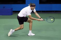 Tennis-Zverev reaches US Open fourth round with win over Tabilo