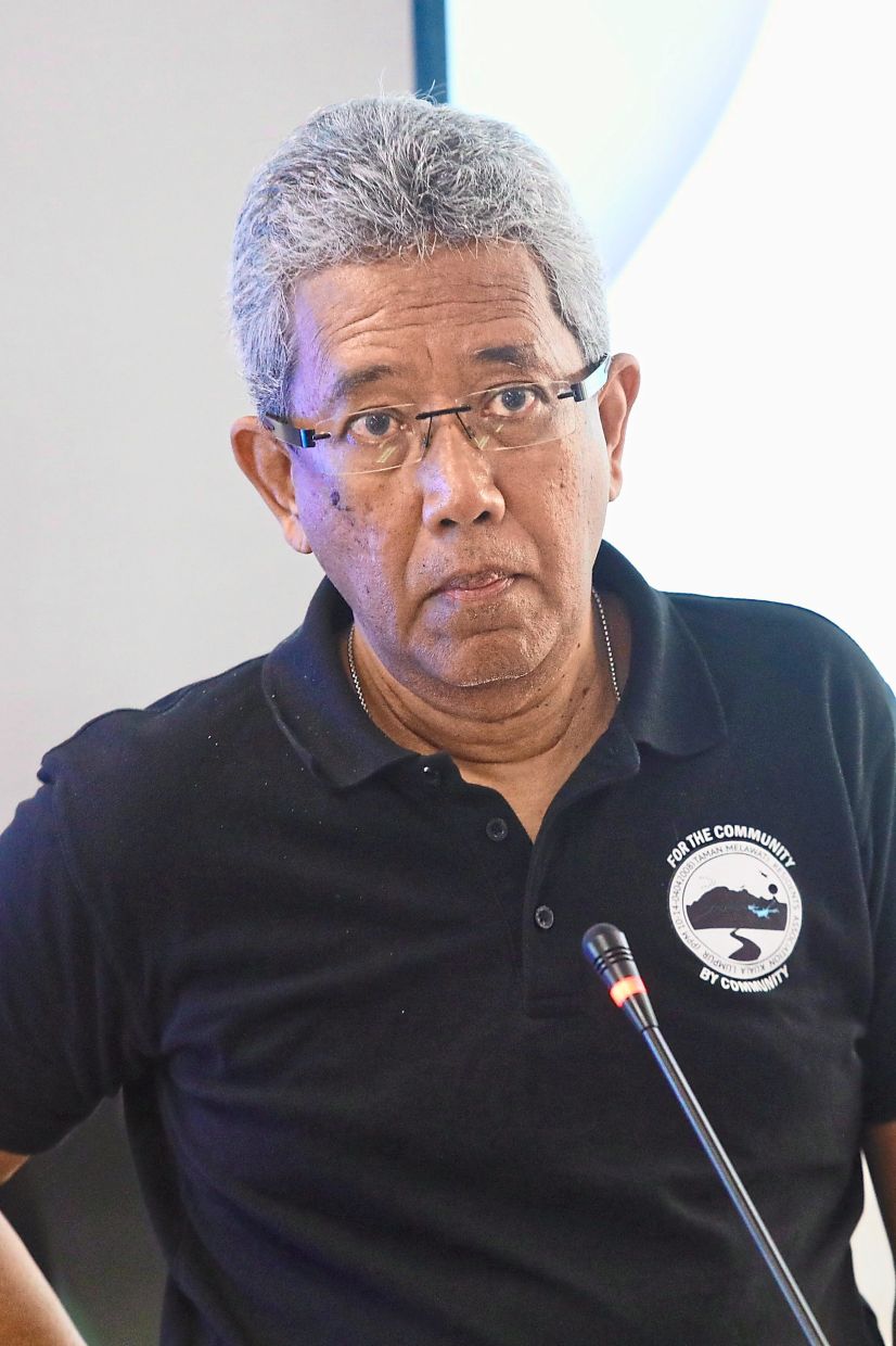 Azhari say motorists constantly circling area to find parking contribute to the congestion.