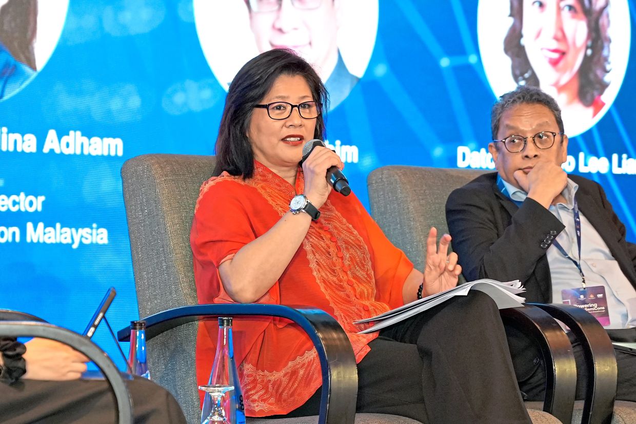 Azalina said companies can progressively tap larger pools of capital as they mature and pursue growth.