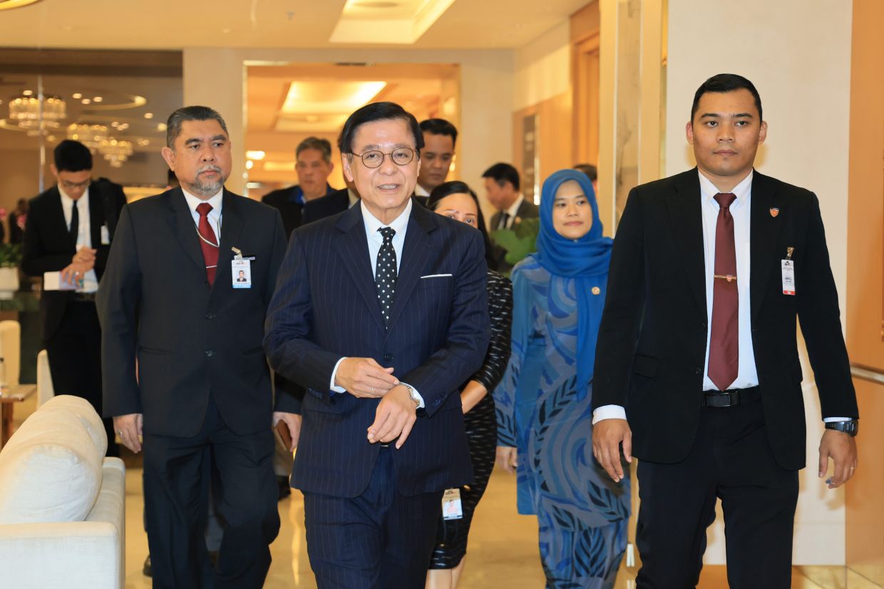 SEPANG, Monday, Sept 7:Thailand’s Deputy Prime Minister and Foreign Minister Sihasak Phuangketkeow departs for home after concluding his two-day working visit to Malaysia. -- Photo: Bernama
