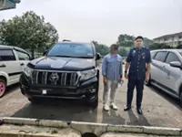 Man detained after Brunei-registered 4WD hits motorcyclist in Miri