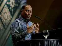 27 top STPM students receive tuition fee sponsorships for degree studies