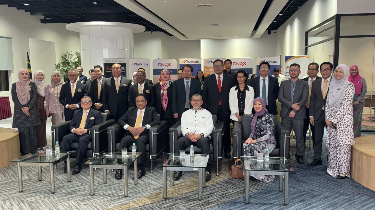 马来西亚对外贸易发展局 (MATRADE) 与数字贸易促进局 (DNeX) 签署合作备忘录，推进马来西亚企业数字化贸易便利化。