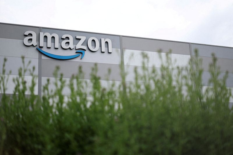 亚马逊聘请银行进行史上首次英镑债券发行