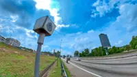 Pointing the way to safer roads