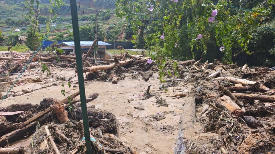 Hindu cemetery in Tanah Rata damaged in landslide
