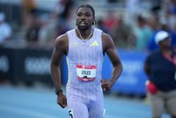 Athletics-Lyles eyes American records as he plots path to Los Angeles Olympics