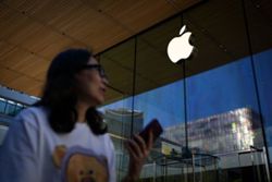 New Apple CEO to face first test with foldable iPhone launch