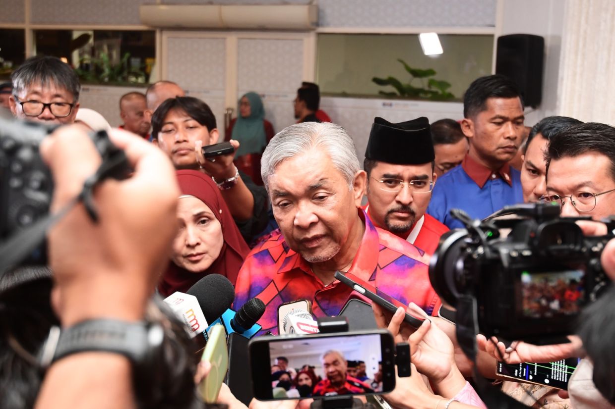 Zahid to seek clarification from Negri MB over alleged ruler removal ...