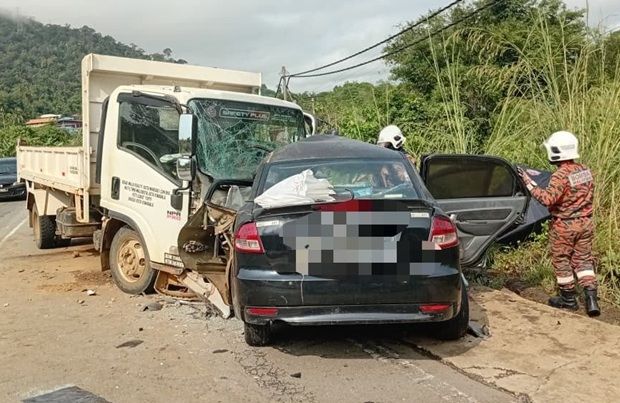 Four killed in crash on Telupid-Beluran road