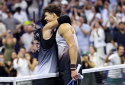 Tennis-Latest finish puts US Open scheduling under harsh spotlight again