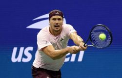Tennis-Zverev passes Van de Zandschulp test to reach US Open semis