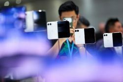 'Welcome to Foldables': Samsung braces for Apple's foldable iPhone challenge