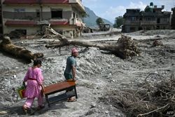 Nepal seeks survivors two weeks after deadly floods