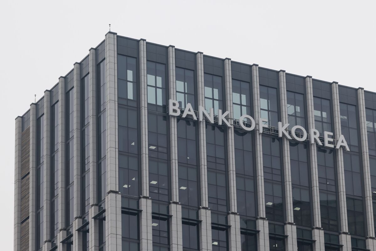 BoK flags risks from overseas S. Korean derivatives