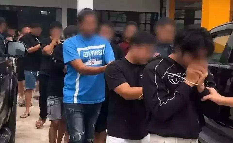 30名马来西亚人因涉嫌网络诈骗在坤甸被拘留