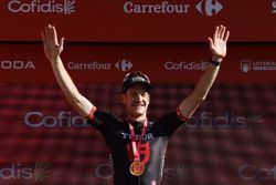 Cycling-Swiss Kung wins Vuelta stage 18, Mas retains healthy overall lead