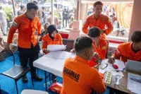 Rescuers searching for 140 people after Indonesia passenger ship sinks, agency says