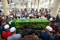Dzulkefly leads funeral prayers for heli crash victim Dr Ainul Baraah