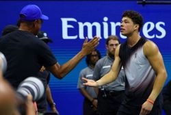 Tennis-Shelton bids to end US men's major drought in final with Zverev