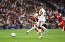 Soccer-Mbappe scores brace as Real Madrid get 4-1 victory over Rayo Vallecano