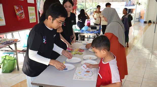 UoC’s Faculty of Pharmacy integrates community work into its curriculum, ensuring graduates have the compassion, adaptability and leadership to serve patients and communities with confidence.