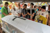 ‘Dedicated nurse, loving mother’: Niece gives moving eulogy at Debra Moset funeral