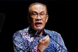 Najib pardon decision guided by law, constitutional principles, says Anwar