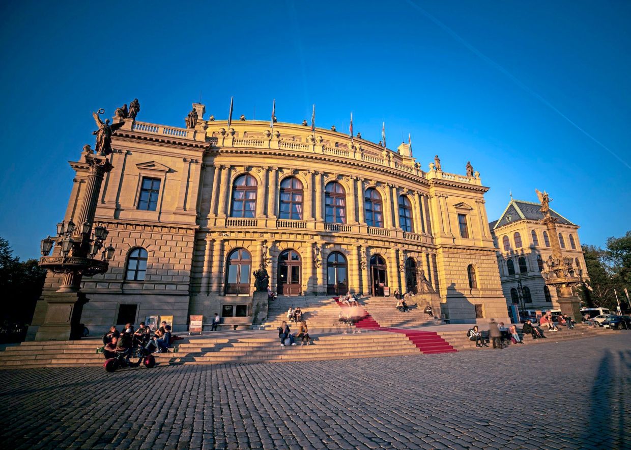 The Rudolfinum can be seen in The League Of Extraordinary Gentlemen, and other movies.