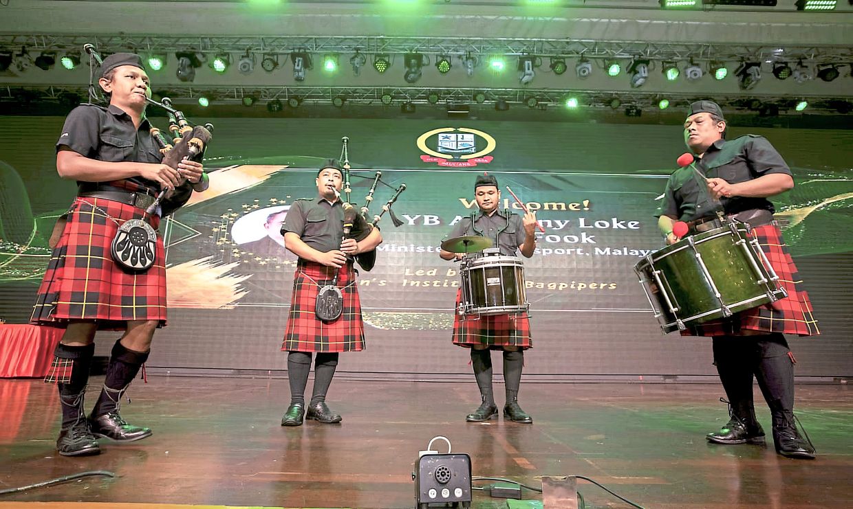  St John’s Alumni Pipe Band performing at Regent Hall in Seremban. — Photos: Handout