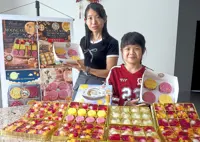 Ipoh mum moulds jelly mooncakes in her spare hours with charity at heart 