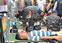 Rough seas hamper Java rescue